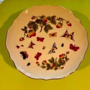 Cake Plate with Pedestal - Lenwile Ardalt